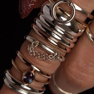 Meg Girard Mini Shackles Ring - Size 6